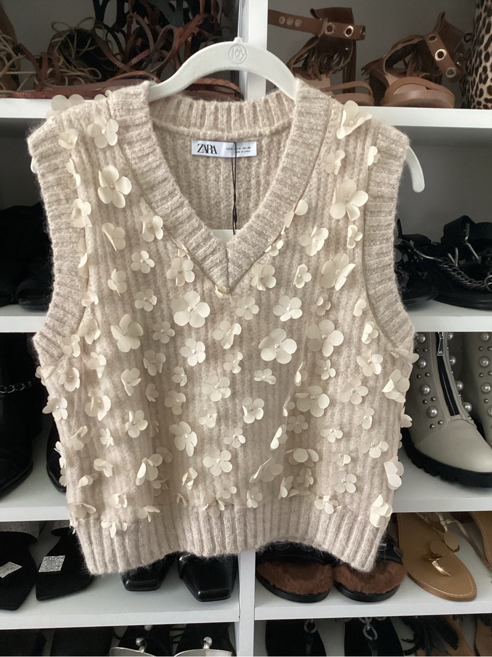 Zara Cream 3D Floral Appliqué V-Neck Knit Vest